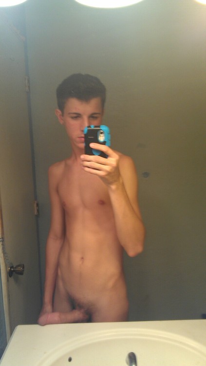 nude bisexual boy mirror